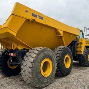 foto 40t/24m3 dumper Komatsu HM400-3MO