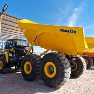 foto 40t/24m3 dumper Komatsu HM400-3MO