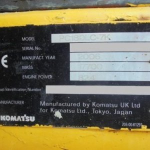 foto 17.7t bagr pásák Komatsu PC180 rypadlo pásové