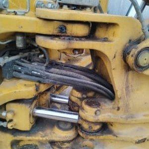 foto Komatsu WB97S 4lopaty traktorbagr rypadlo nakladač